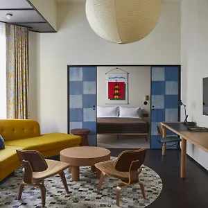 Отель Ace